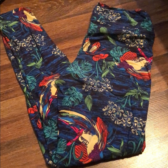LuLaRoe Pants - OS Lula Roe Leggings LuLaRoe Pants - OS Lula Roe Leggings